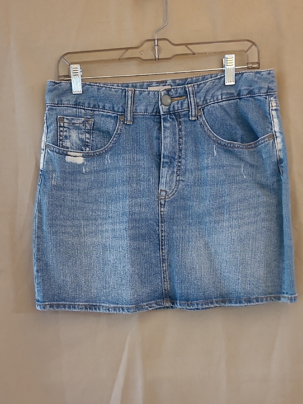 GAP Blue Denim Jeans with Contrast Stitching